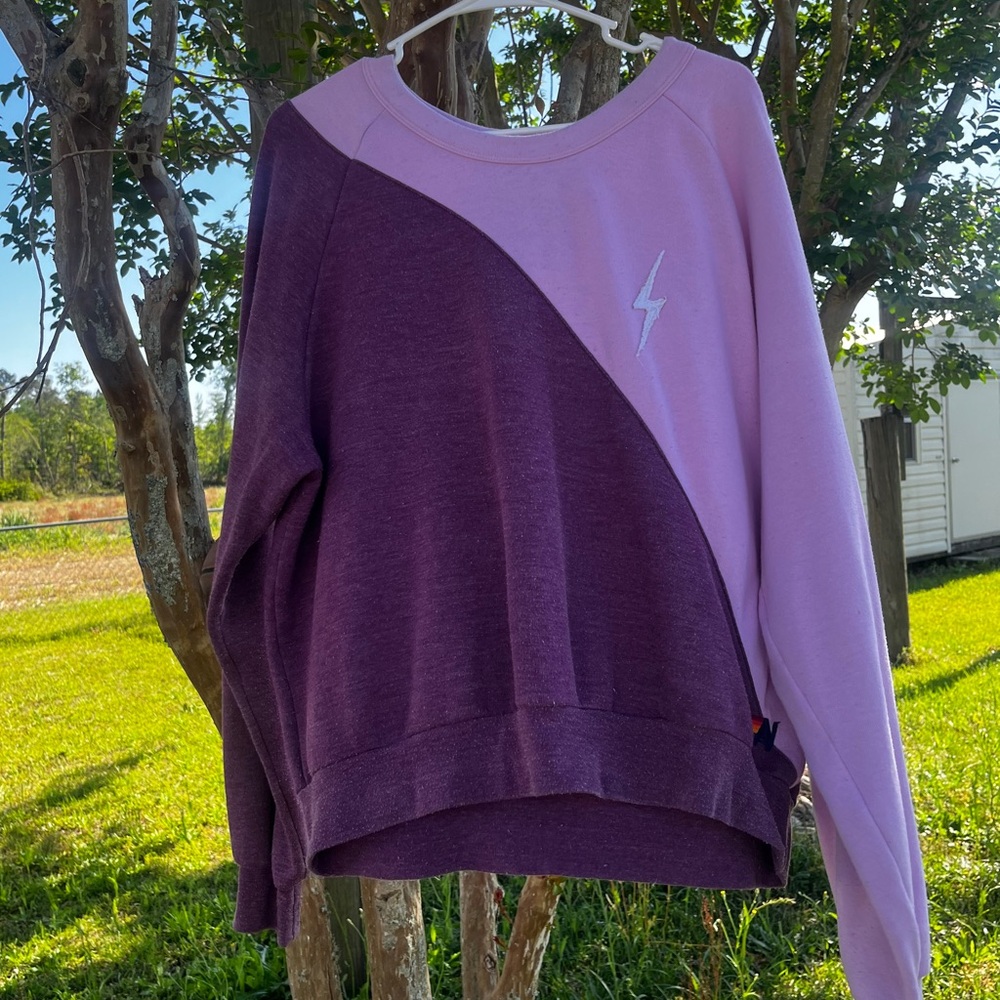 Aviator Nation sweatshirt 💜